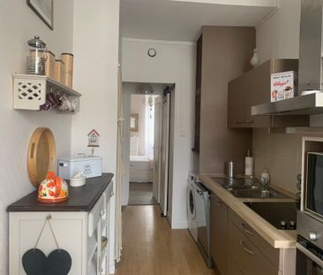 Location Appartement 2 pièces 50m² ROCHEFORT 17300 - Photo 6