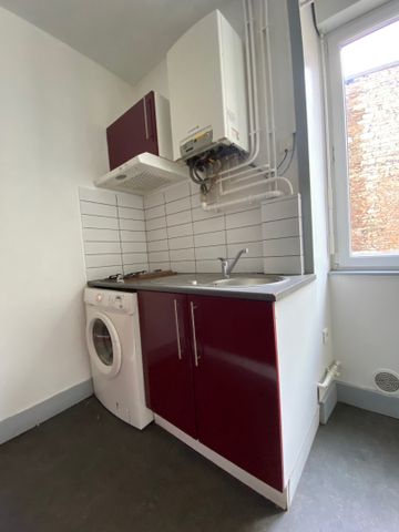 Location Appartement 1 pièce 42m² BESANCON 25000 - Photo 4