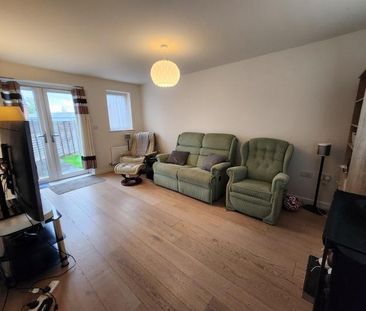 1 bedroom in a house share to rent - Photo 4