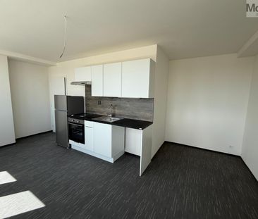 Pronájem bytu 1+kk a garsoniéry 26 m², Žižkovo náměstí , Chomutov - Photo 2
