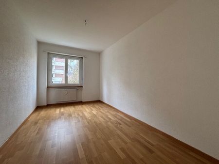 Rue des Pervenches 46, Appart. 4 1/2 pièces - Photo 2