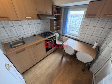 NOU! Ap. 3 cam., mob. si utilat, et. 4 din 5, zona Steaua! - Fotografie 5