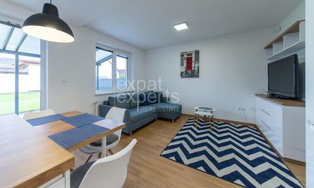 Krásny 2i byt 49m2, s terasou, záhradou a parkovaním - Photo 3