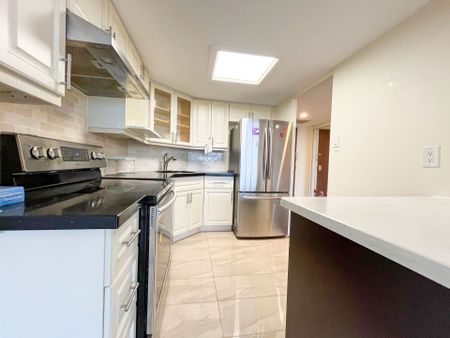 For Lease - 160 Alton Towers Circle Unit# 807, Toronto, Ontario - Photo 2