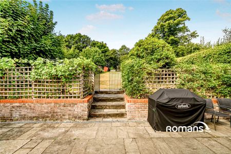 4 bedroom house to rent - Photo 2