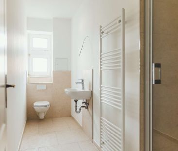 Attraktive, frisch sanierte 2-Raum-Wohnung - Photo 2