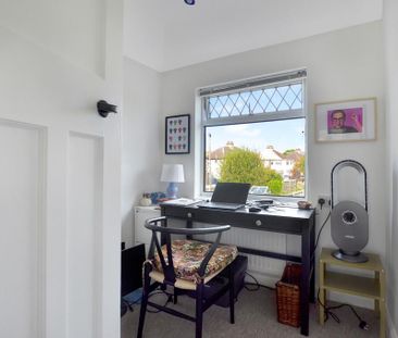 3 bedroom semi-detached house to rent - Photo 4