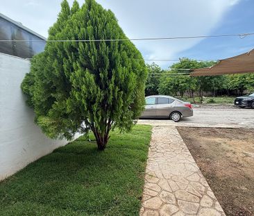 Casa en renta de una planta frente a área verde en Las Americas II,... - Photo 3