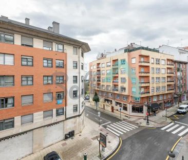 Oviedo - Photo 4