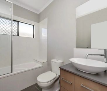 Modern, Low-Maintenance Home with Double Side Gate Access - Photo 6