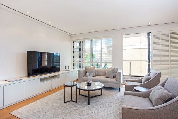 Wycombe Square, Kensington, London, W8 flat to rent - Photo 1