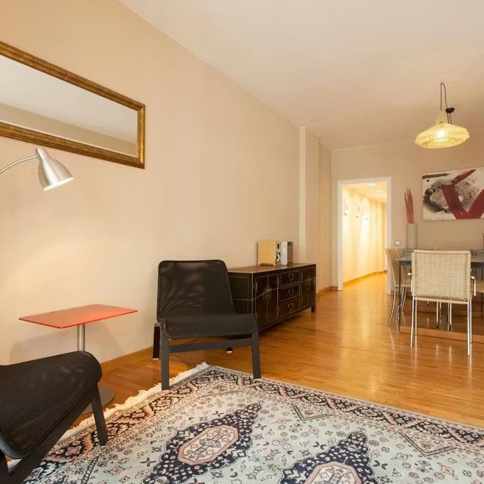 Carrer del Comte d'Urgell, Barcelona, Catalonia 08036 - Foto 1