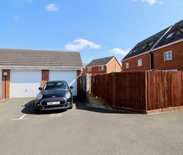 3 Bedroom - Photo 1