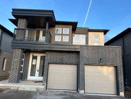 For Lease - 222 Pilkington Street, Thorold, Ontario - Photo 5