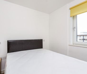 2 bedroom flat to rent - Photo 6
