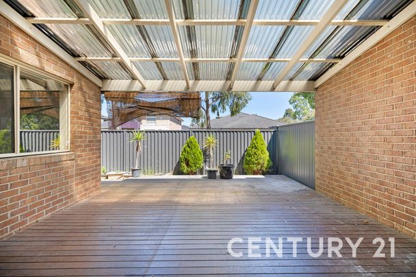 Located in the Eve Estate Cranbourne North - Photo 1