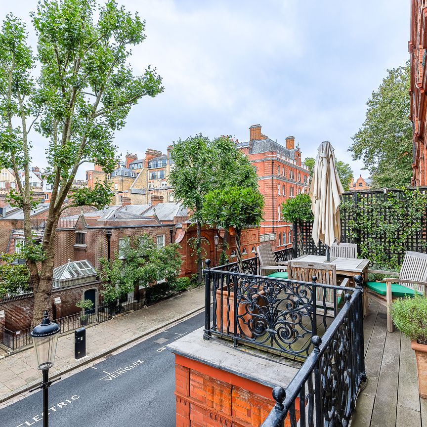 A beautiful apartment in one of London’s most coveted addresses - Photo 1