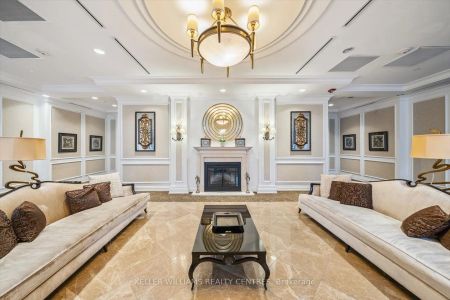 9245 Jane Street #902 - Photo 3