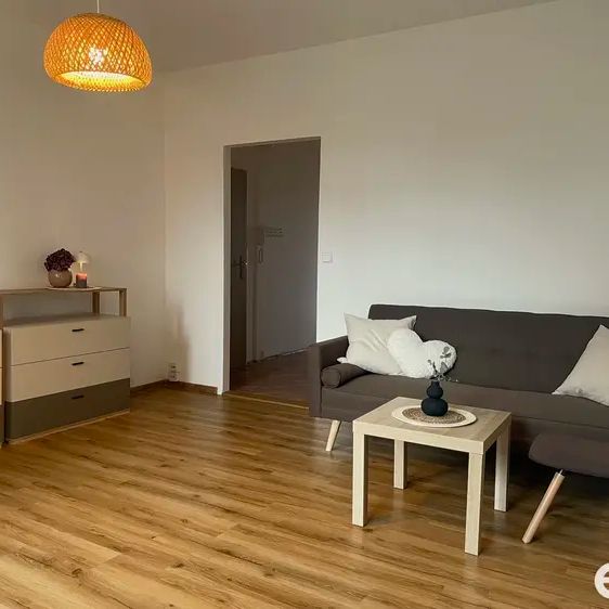 Pronájem bytu 2+1 56,5 m - Fotografie 1