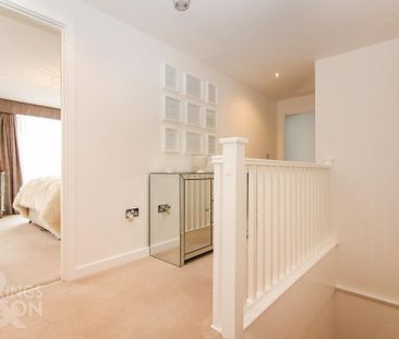 2 bedroom duplex to rent - Photo 3