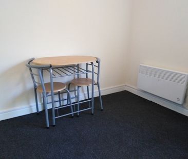 1 Bed Flat, Anfield, L6 - Photo 2