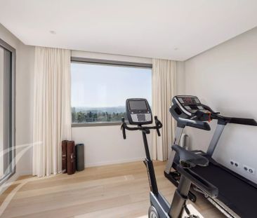 Maison à louer Tourrettes Sur Loup, Cote d'Azur, France7 000 EUR / ... - Photo 1