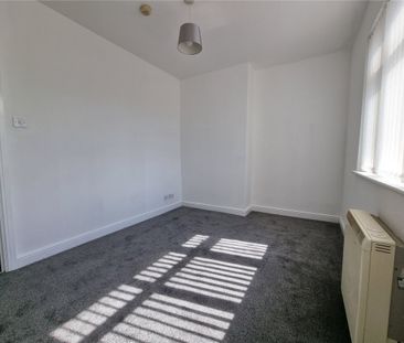 Plains Road, Nottingham, Nottinghamshire, NG3 - Photo 6