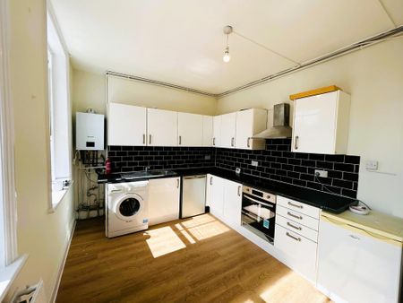 2 bedroom apartment to rent - Photo 5