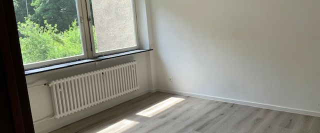 3 Zimmer mit neuem Bad und Balkon - Foto 1