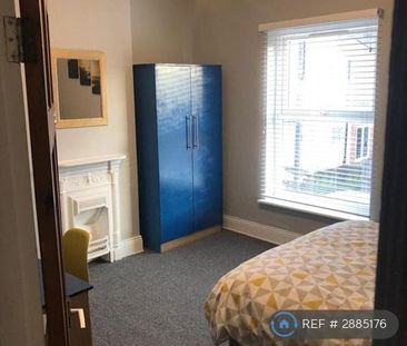 1 bedroom in a house share to rent - Photo 2