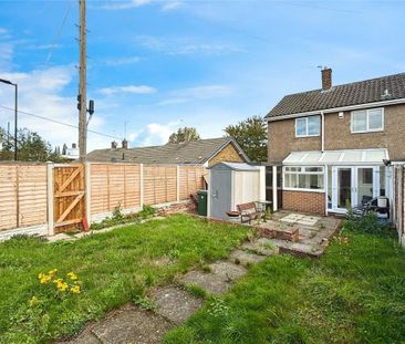 2 bedroom semi-detached house to rent - Photo 5