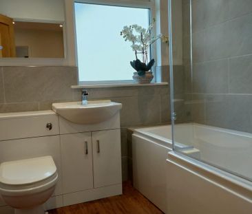 3 bedroom detached house to rent - Photo 6