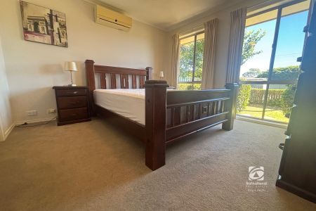 FURNISHED - AFFORDABLE LIVING! - Photo 4