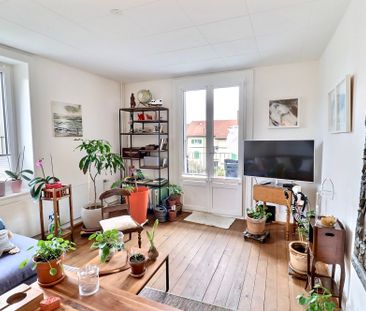 Grand appartement de 4.5 pièces avec cachet - Photo 2