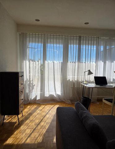 2.5 Zimmer, 58 m², 1. Stock - Foto 2