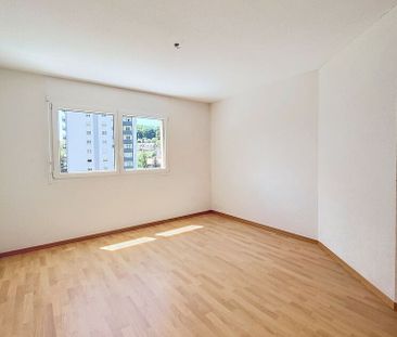 Bel appartement duplex avec terrasse pour une durée déterminée - Photo 4