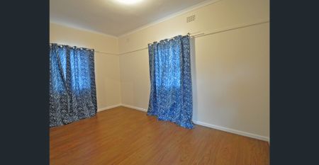 3 Bedroom Home Available - Photo 4