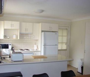 BEAUTIFULLY APPOINTED AND FULLY FURNISHED TWO (2x) BEDROOM FREE STA... - Photo 2