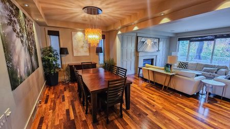 Executive Furnished 5 Bedroom Home With Walkout Basement In Aspen Woods - Photo 5