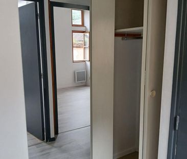 Location Appartement 2 pièces 51m² TROYES 10000 - Photo 4