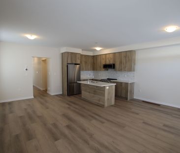 For Lease - 1372 Canfield Street, Oshawa, Ontario - Photo 1