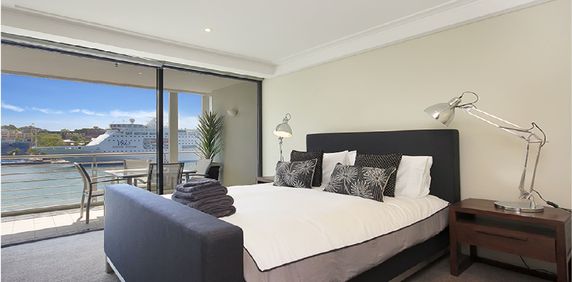 34/3 Macquarie Street, Sydney - Photo 2