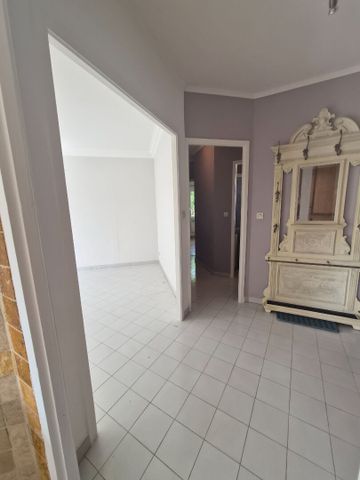 Appartement 3 pièces - 68,33 m² - BRIGNOLES, - Photo 3