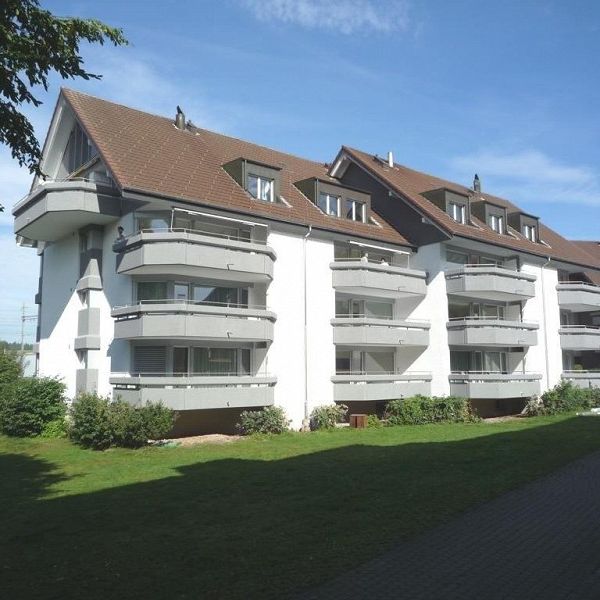 Gemütliche 3.5 ZW à 72m² in der Familenoase Schönbühl - Photo 1