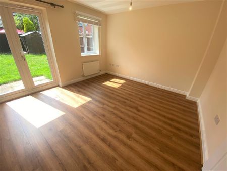 Nightingale Close, Birmingham, Edgbaston - Photo 4