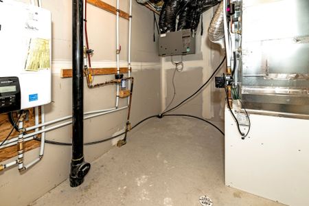 For Lease - 517 Woodlily Private, Kanata, Ontario - Photo 2