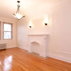 1 room apartment of 92m² in Montreal - Photo 2