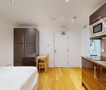 Studio to rent - Photo 1