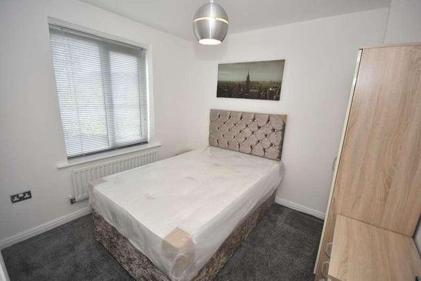 Sadler Court, Hulme, Manchester, M15 - Photo 1