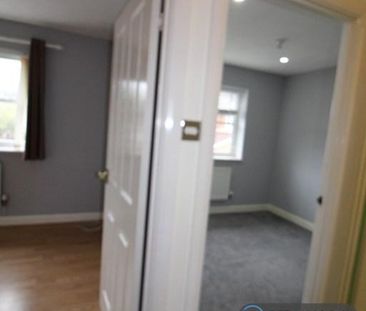 3 bedroom detached house to rent - Photo 4